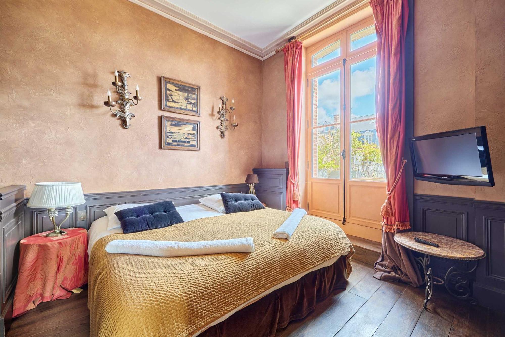 Luxurious 4 Bedroom Duplex, 200M From Place Morny Deauville Exterior foto